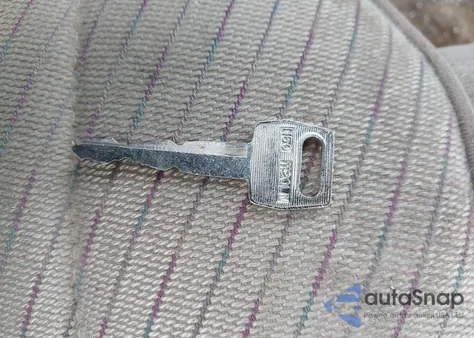 1994 Ford Ranger z USA, uszkodzony, nr VIN 1FTCR10UXRUD13106